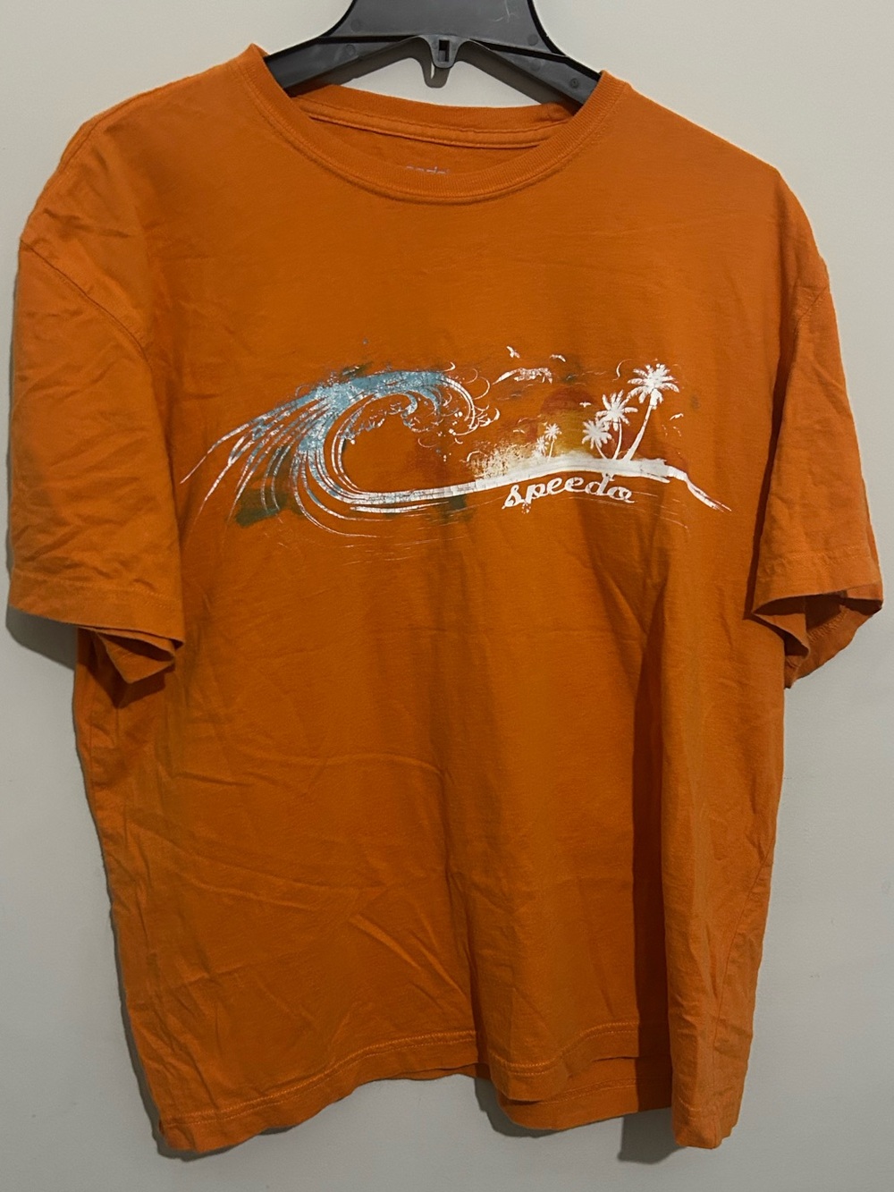 Speedo Orange Graphic Surf Wave Men's T-Shirt, Size Large